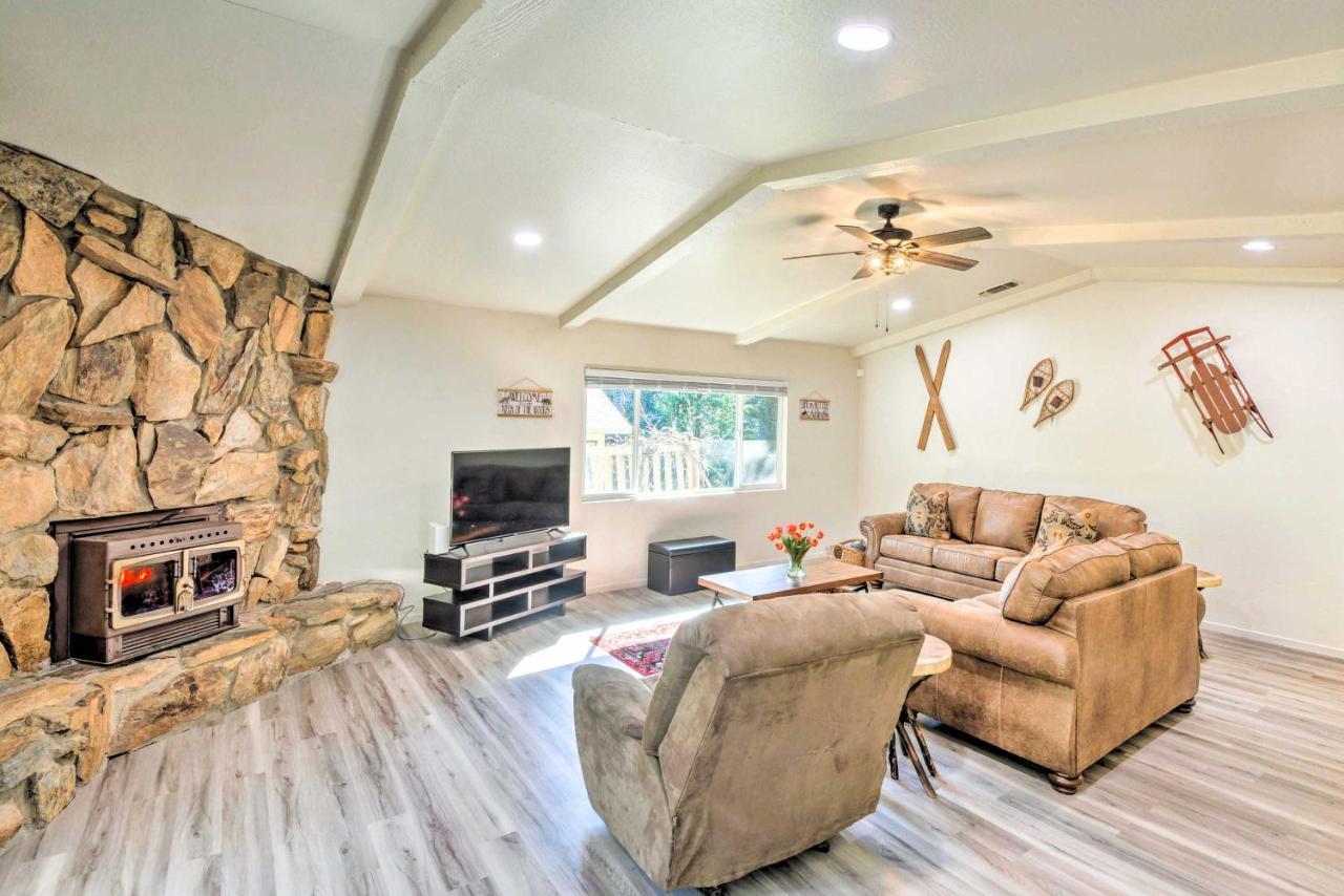 Sherwood Forest Cabin With Deck And Fire Pit! Twain Harte Esterno foto