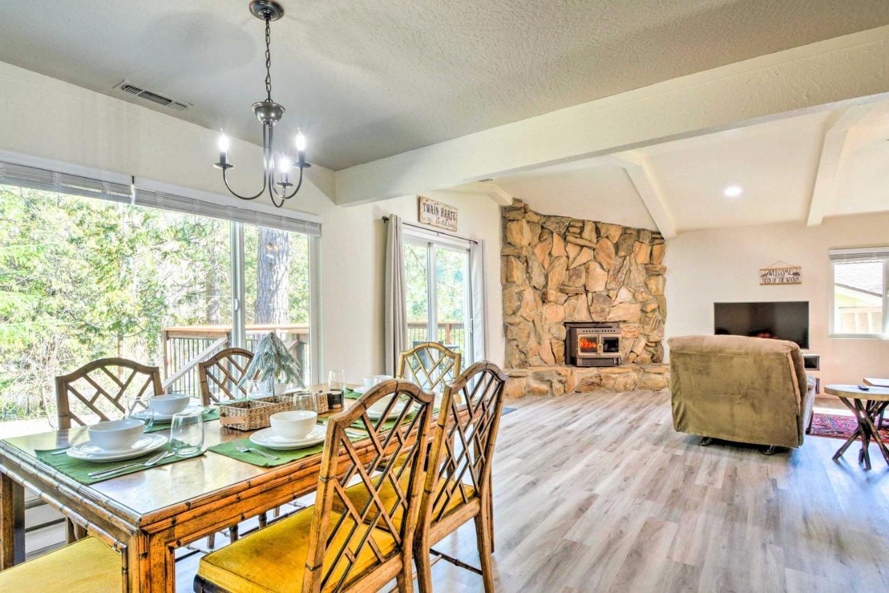 Sherwood Forest Cabin With Deck And Fire Pit! Twain Harte Esterno foto